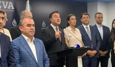 Babacan: Kabadayılıklarınıza, Tehditlerinize Pabuç Bırakmayacağız…