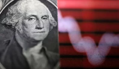 Mahfi Eğilmez,Dün Akşam Dolarda Yaşanan Düşüşün Nedenini Açıkladı…