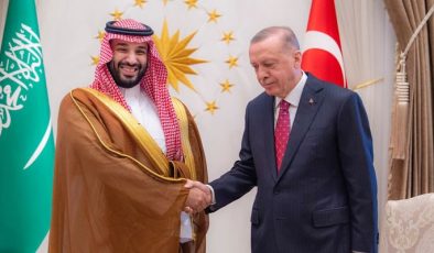 Suudi basını, Haberi Bu Fotoğrafla Verdi…