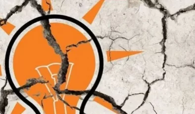 AKP’li Üye’den, AKP’li  Başkan’a: Hala Akraba Çeteniz Kimi İsterse…