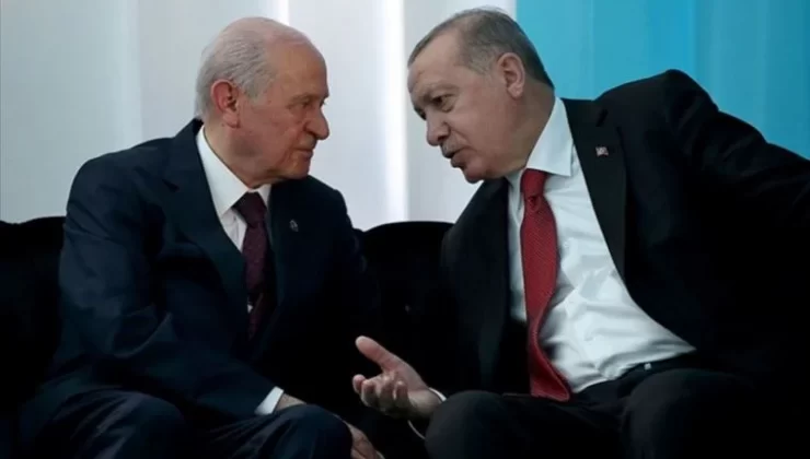AKP’liler: Bahçeli, AKP’nin Başına Atanmış Kayyum Gibi…
