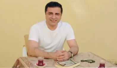 Selehattin Demirtaş: Ahmet Hakan Mısın Nesin Paramı Ver…