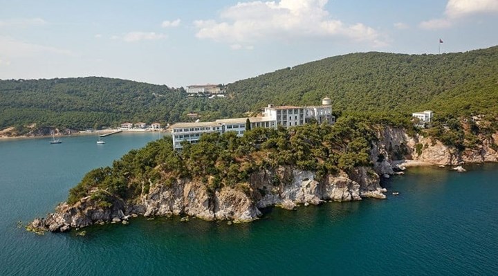 Heybeliada Sanatoryumu’nun Diyanet’e Tahsisi İptal Edildi…