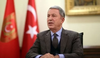 Hulusi Akar,15 Temmuz Törenine Gitmedi!