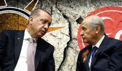 AKP’nin MHP ile İşbirliği Yapmasını Cinnet Hali Olarak Görüyorum…