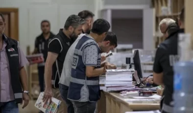 Polis,Yediiklim Yayınevi’ne Ait İş Yerlerinde Arama Başlattı…