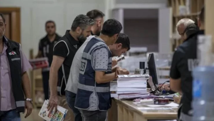Polis,Yediiklim Yayınevi’ne Ait İş Yerlerinde Arama Başlattı…