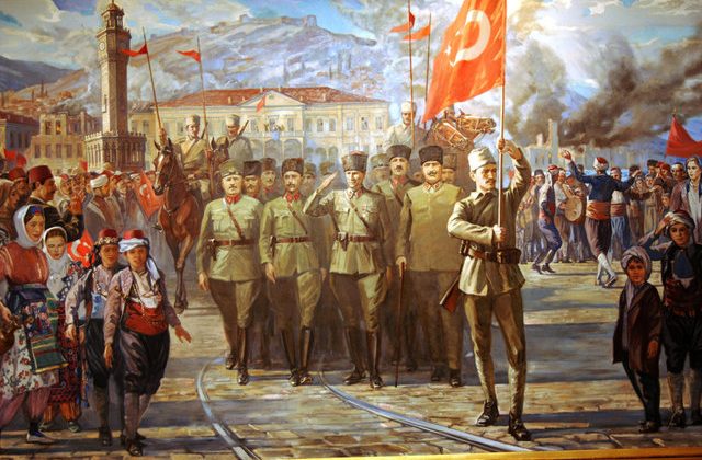 9 Eylül; İzmir’in Dağlarında Çiçeklerekler Açtı…