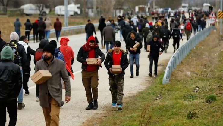 Türkiye’deki Binlerce Sığınmacı Avrupa’ya Geçmeye Hazırlanıyor…