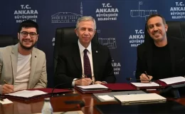 Haluk Levent ve Mansur Yavaş İmzaları Attı…