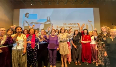 Altın Portakal’da Mahsa Amini İsyanı…