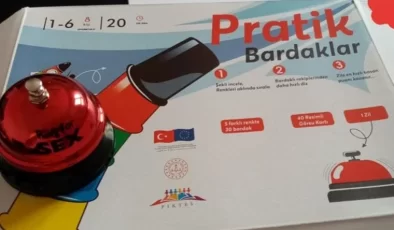 Öğrencilere Seks Temalı Oyuncak Dağıttılar…