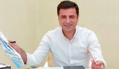 Demirtaş: Değil Jetle Diyarbakır’a, Mekikle Mars’a da Götürseler Durum Değişmez…