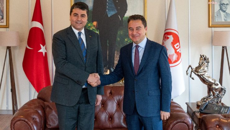 Ali Babacan, Gültekin Uysal’ı Ziyaret Etti…