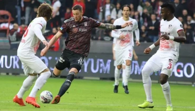 Beşiktaş, Gaziantep’te Direkten Döndü…