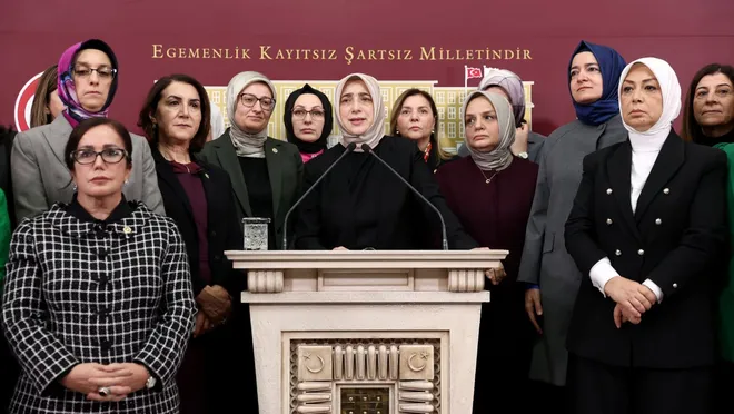 AKP’nin Başörtüsü Teklifi Meclis’te…