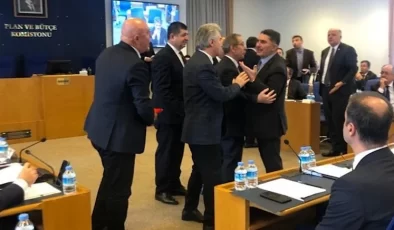 Meclis’te Emekli ve Memur Zammı Kavgası…