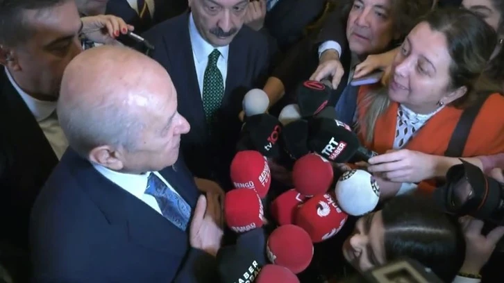 Bahçeli, Sinan Ateş Sorusu Yönelten Gazeteciyi Azarlayıp Tartakladı…