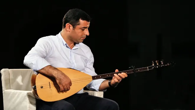 Demirtaş’tan Emek ve Özgürlük İttifakı İçin Yeni Şarkı…