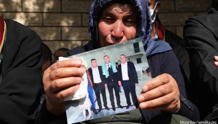 Emine Şenyaşar: Kimler Eşimi ve Çocuklarımı Öldürdü?