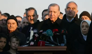 Financial Times: AKP İçinde Sesler Yükselmeye Başladı…