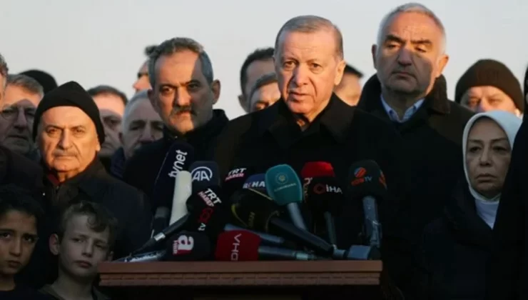 Financial Times: AKP İçinde Sesler Yükselmeye Başladı…