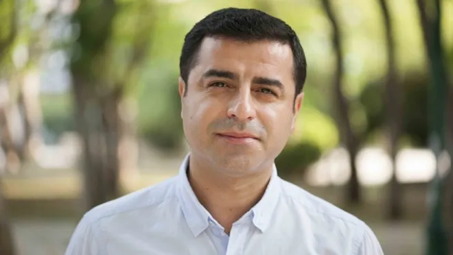Demirtaş: İktidarınızın Sayılı Günlerini Efendice Tamamlayıp Defolun…