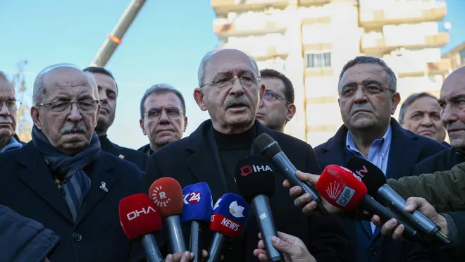 Kemel Kılıçdaroğlu: Sakın Okulları Kapatmayın, Sakın…