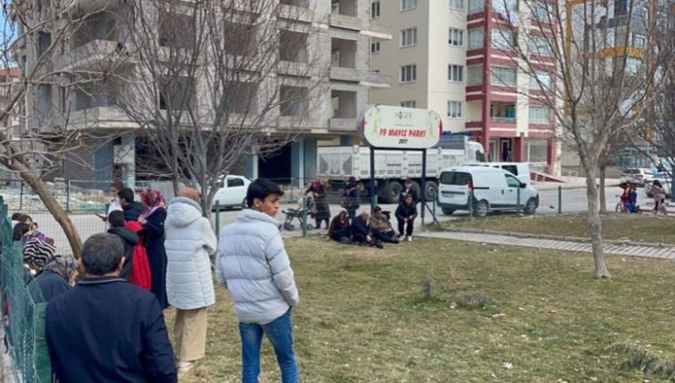 Niğde’de 5.3 Büyüklüğünde Deprem…