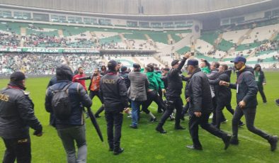 Bursaspor Maçı Öncesi Amedspor’a Saldırı…