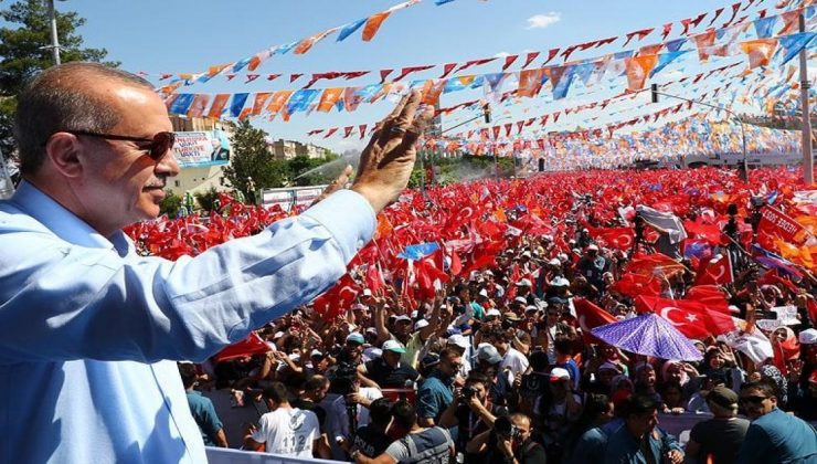 AKP’ye ‘Beraber Yürüdük Biz Bu Yollarda’ Cezası: İzinsiz Kullanmışlar!
