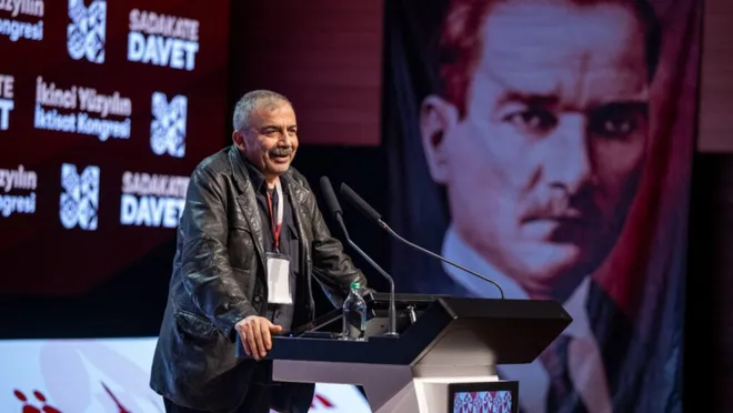 Sırrı Süreyya Önder’in İkinci Yüzyılın İktisat Kongresinde Yaptığı Çarpıcı Konuşma…