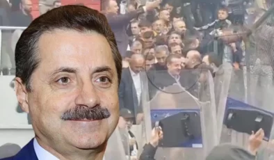 Hopaspor Taraftarı, AKP’li Faruk Çeliki Tribün’den Kovdu…