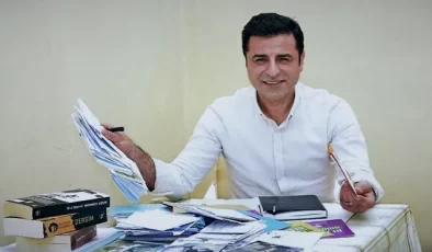 Demirtaş Saat Verdi: Erdoğan Bize Karşı Neden Bu Kadar Kindar, Açıklayacağım…