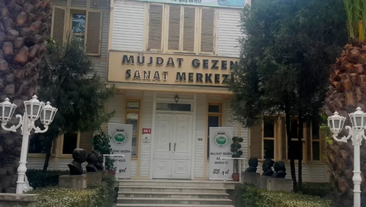 Müjdat Gezen Sanat Merkezi Kapanıyor…