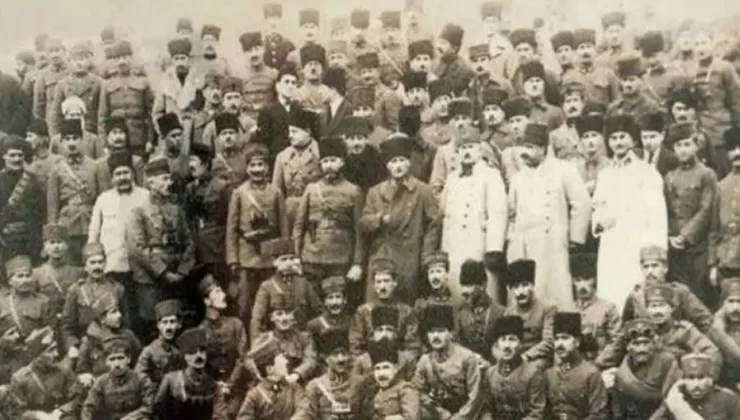 Mustafa Kemal Anlatıyor: 30 Ağustos Zaferini Başlatan Tarihi Futbol Maçı!