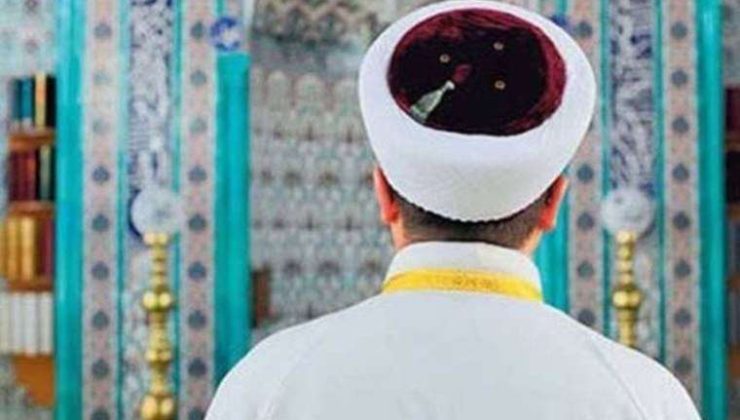 İmam, Kıyafetini Beğenmediği Kadını Darp Etti…