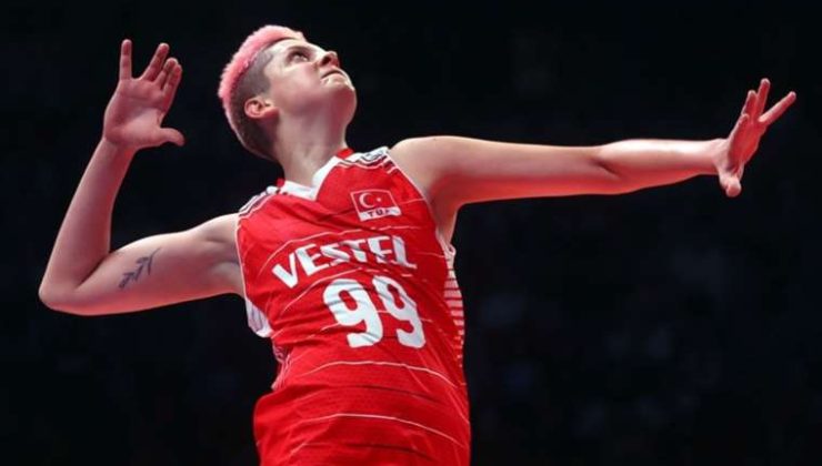 Ebrar’ın Sana Tahammül Ediyoruz Diyen Abdülhami’de Cevabı…