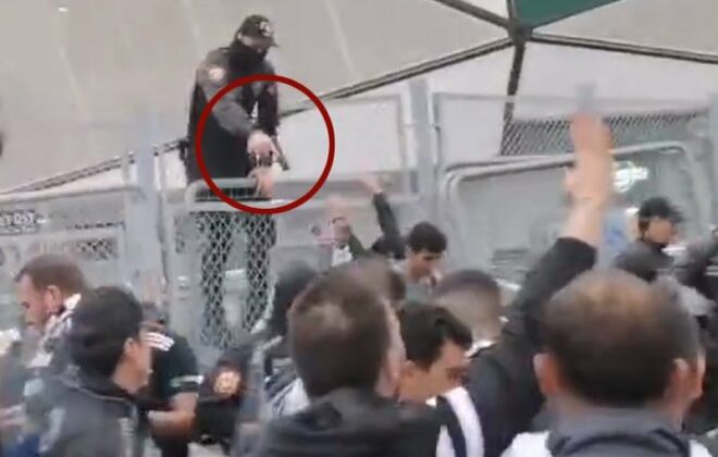 Konya’da Polis Beşiktaş Tataftarına Silah Çekti…