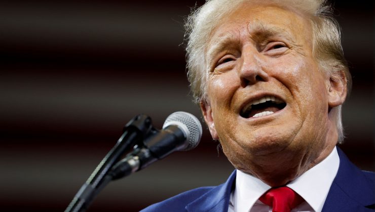 Trump’ın Sesini Kestiler…