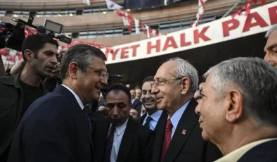 Kılıçdaroğlu, Görevi Özgür Özel’e Devretti…