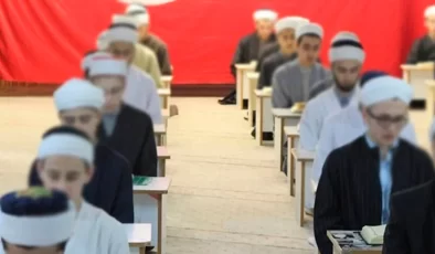 Süleymancılar Tarikat Yurdunu Denetleyen Müdürü Darp Etti…