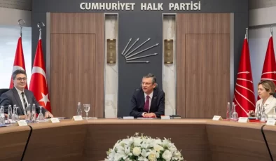 Özgür Özel Başkanlığında İlk CHP MYK Toplantısı Yapıldı…