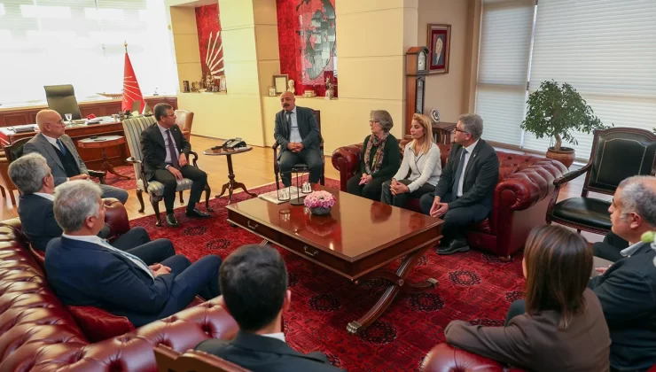 Özgür Özel: Alevi Yurttaşlarımızın Tüm Taleplerini Cesaretle ve Kararlılıkla Savunacağız…