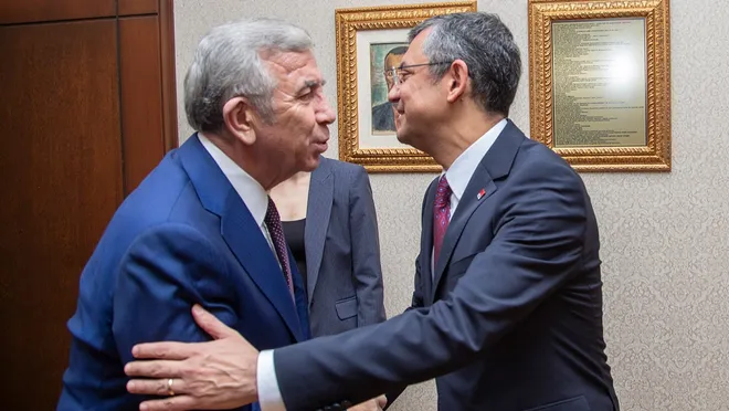 Mansur Yavaş Özgür Özel’i Ziyaret Etti…