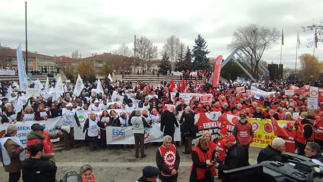 Ankara’da Büyük Emekli Mitingi…