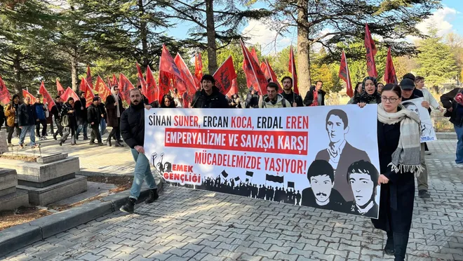 Erdal Eren Mezarı Başında Anıldı…