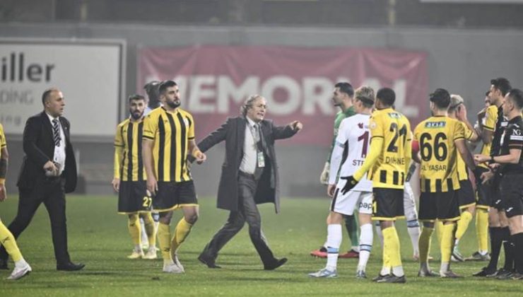 İstanbulspor Başkanı Takımı Sahadan Çekti…
