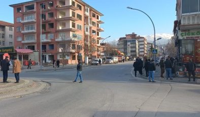 Malatya’da 5.2 İle Sallandı…