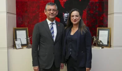 CHP’nin İzmir’de Filiz Ceritoğlu Sengel Süprizi…